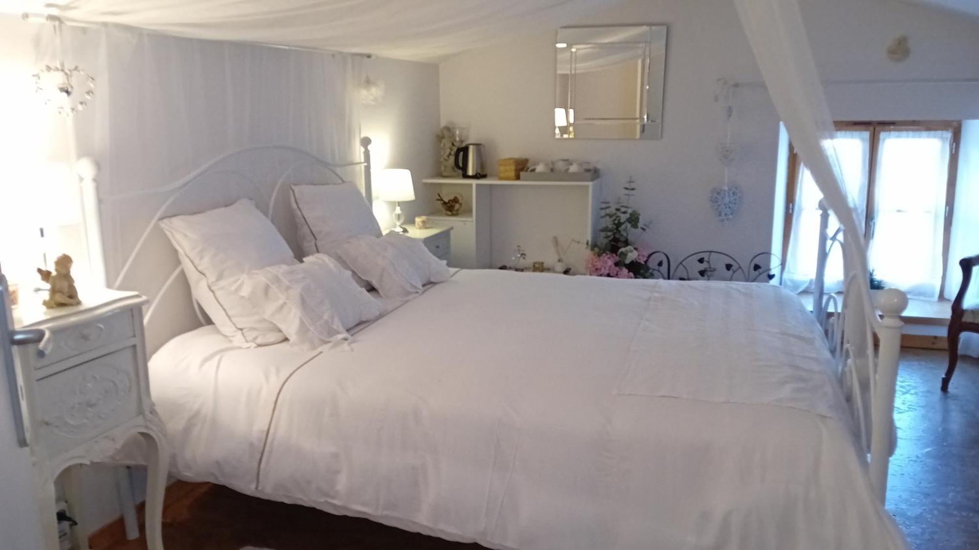 Le Couvent Hotel Veyre-Monton Exterior foto